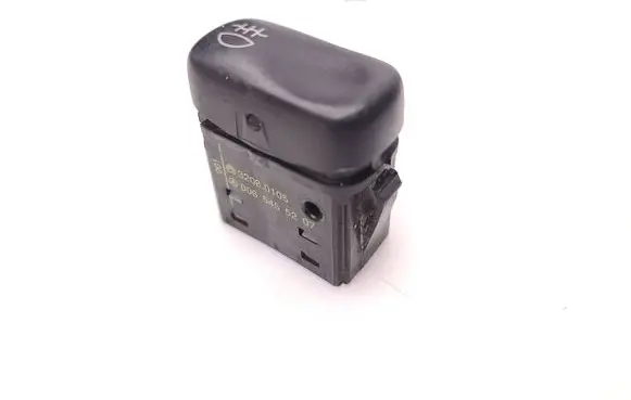 Fog light switch