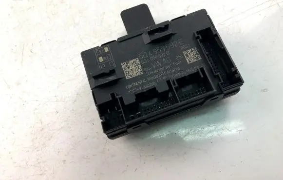 Volkswagen Golf VII Other control units/modules 5Q4959592E