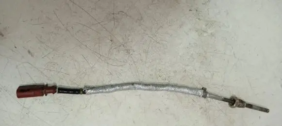 Audi A4 S4 B8 8K Exhaust gas temperature sensor 059906088M