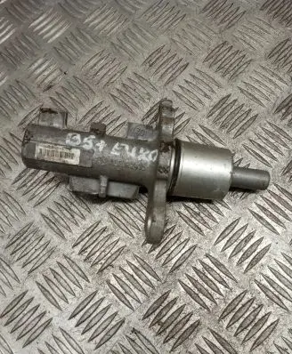 Volkswagen PASSAT B5 Master brake cylinder