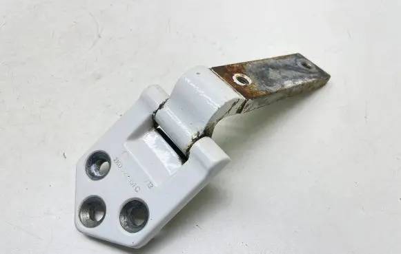 Volkswagen Caddy Rear door lower hinge 2K0827151C