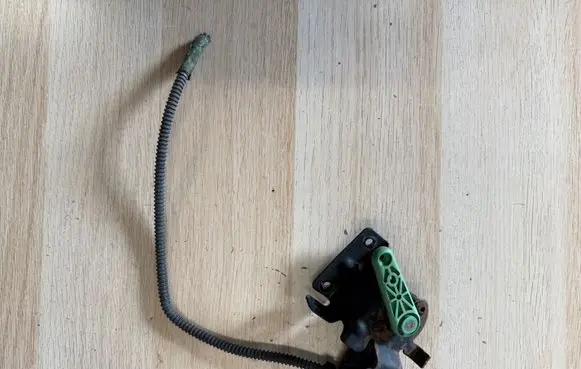 Seat Leon (5F) Headlight/headlamp level sensor 5Q0907503