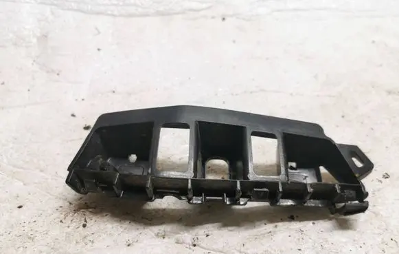 Volkswagen Touareg II Front bumper mounting bracket 7P6807183G