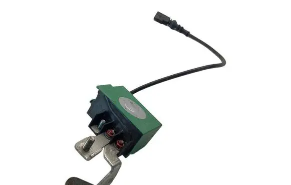 Volkswagen Touareg I Other relay 7L0943383B 08250101