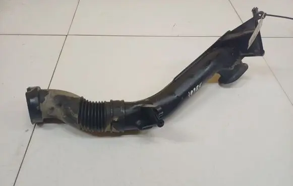 Opel Zafira A Air intake hose/pipe 