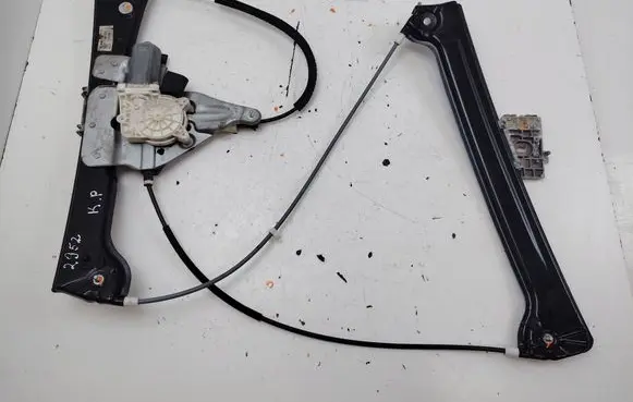 BMW 6 E63 E64 Front door window regulator with motor 7008623S