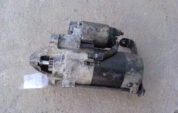 Opel Movano A Starter motor