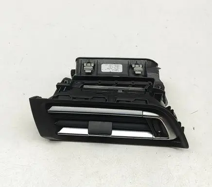 Peugeot 308 Dashboard air vent grill cover trim 1303818XZD