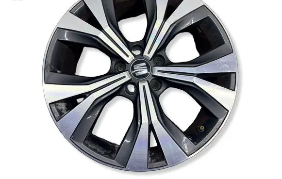 Seat Ateca R18 alloy rim 575601025AC