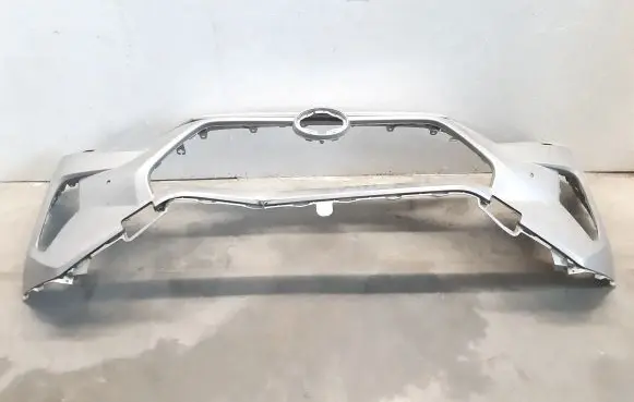 Toyota RAV 4 (XA50) Front bumper 5211942B20