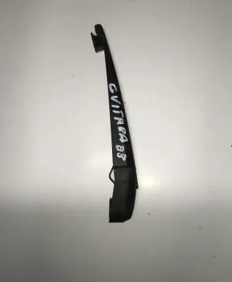 Suzuki Grand Vitara II Rear wiper blade arm