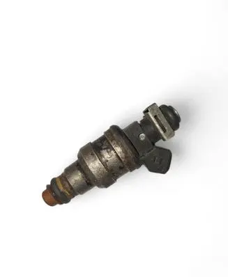 Audi A4 S4 B5 8D Fuel injector 058133551A