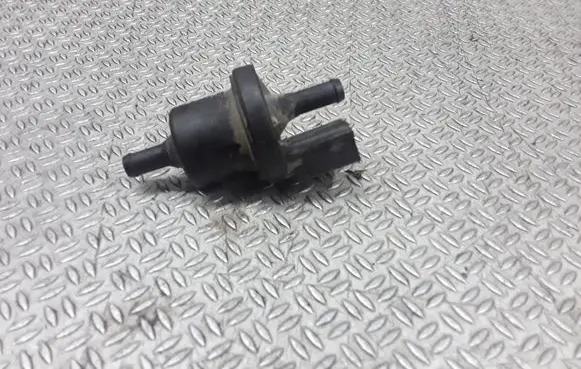 Volkswagen Polo III 6N 6N2 6NF Electromagnetic valve 0280142345