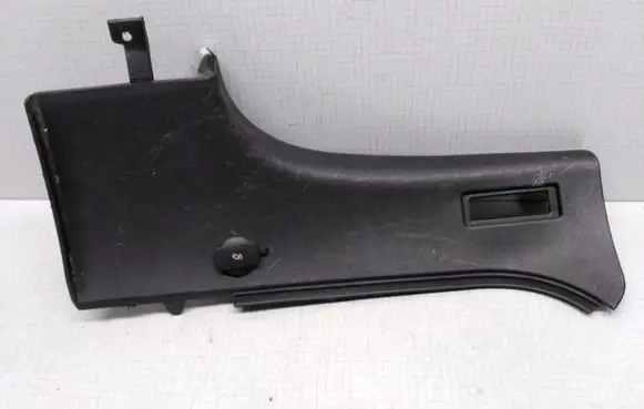 Skoda Octavia Mk1 (1U) Other sill/pillar trim element 1U9868225