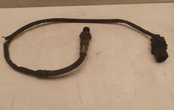 Volkswagen PASSAT B6 Lambda probe sensor 03G906262A