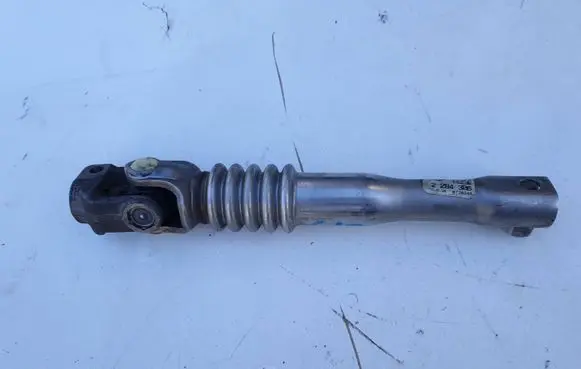 BMW M5 Steering column universal joint 2284306 0720345