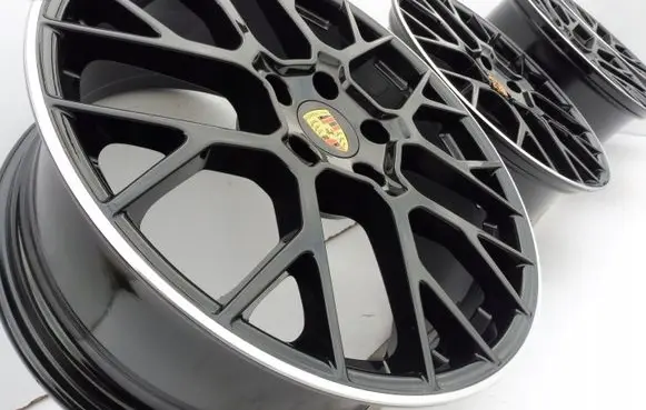 Porsche 992 R20 alloy rim 992601025BB