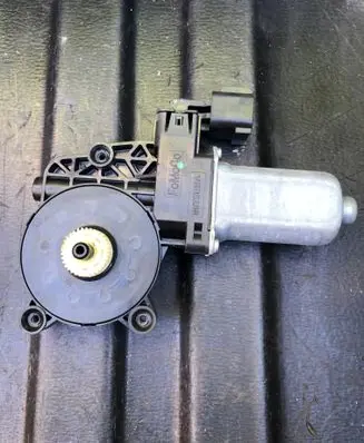 Land Rover Evoque I Rear door window regulator motor 918957 918957102 WR12730
