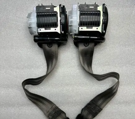 Porsche Macan (95B) Set of seat belts 95B857805B
