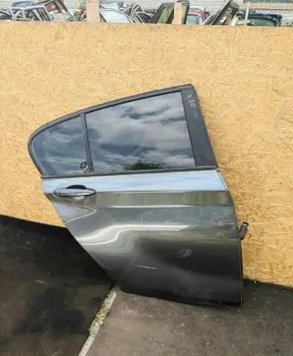 BMW 1 F20 F21 Rear door 