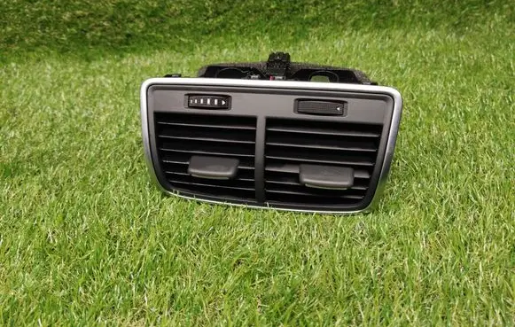 Audi A6 S6 C7 4G Rear air vent grill 4G0819203