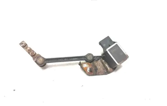 Volvo XC70 Headlight/headlamp level sensor 6G9N3C492AA