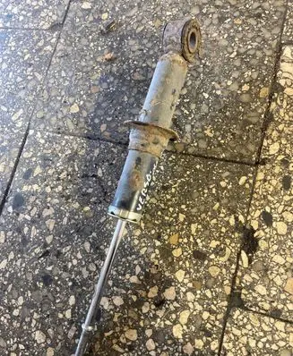 Toyota Corolla Verso E121 Rear shock absorber/damper