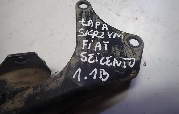 Fiat Seicento/600 Gearbox mounting bracket 