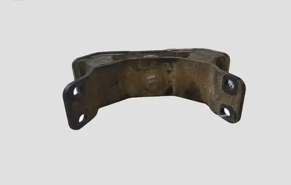 KIA Sorento Engine mount bracket
