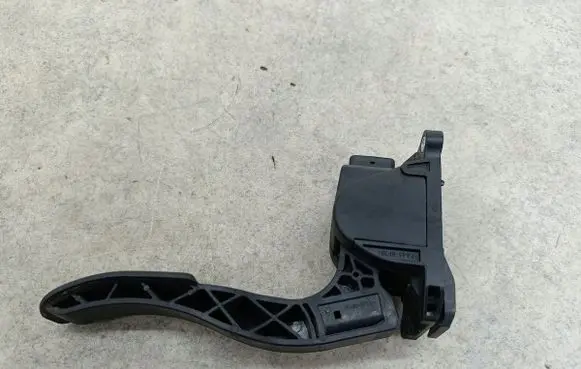 Volkswagen Crafter Accelerator throttle pedal 