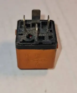 Audi A4 S4 B5 8D Other relay 0332014456