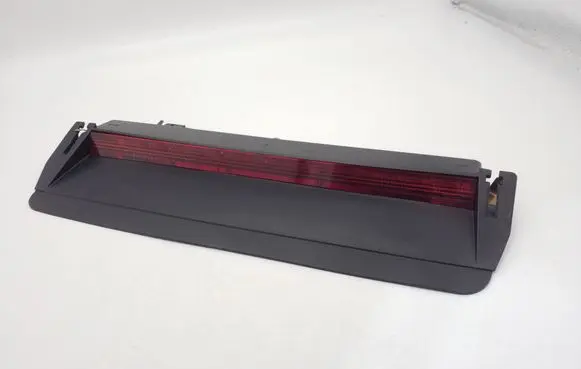 Volkswagen PASSAT CC Third/center stoplight 3C8945087
