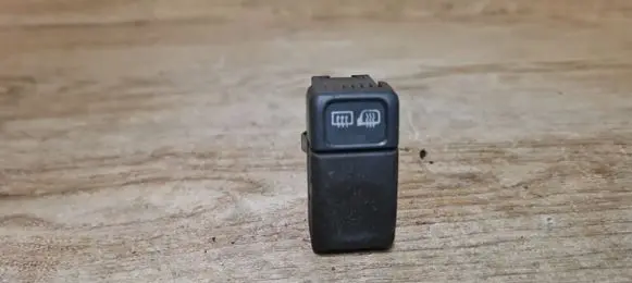 Volvo C70 Windscreen/window heater switch 9162952