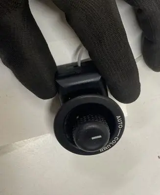Jaguar XF X250 Wing mirror switch 2R836465CA