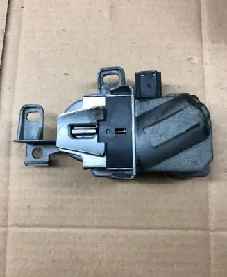 Volvo V50 Steering wheel lock P31340733 T2C280A6C