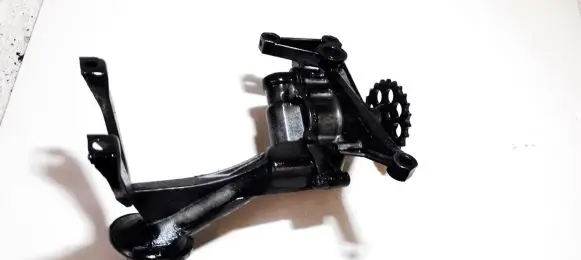 Mercedes-Benz Vito Viano W638 Oil pump 