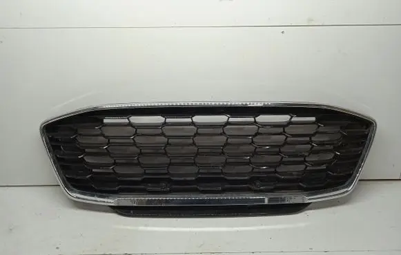 Ford Puma Front grill L1TB8B271B