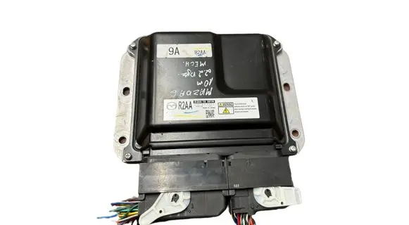 Mazda 6 Engine control unit/module R2AA18881M 2757000050