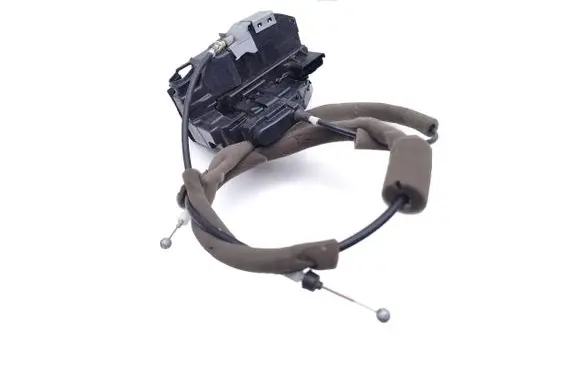 Nissan Pulsar Front door lock