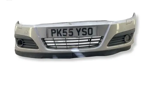 Opel Astra H Front bumper 