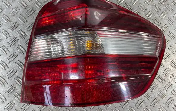 Mercedes-Benz ML W164 Rear/tail lights A1649061200 A1649060800