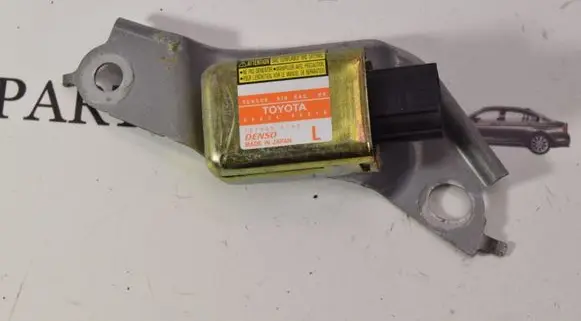 Lexus RX 300 Airbag deployment crash/impact sensor 8983448010