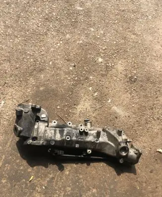 Mercedes-Benz ML W164 Intake manifold Lf00052