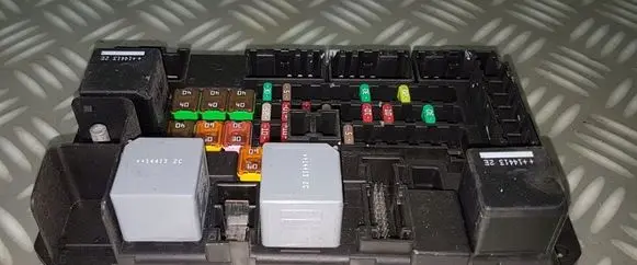 Jaguar XF X260 Fuse module EW9314N030AA