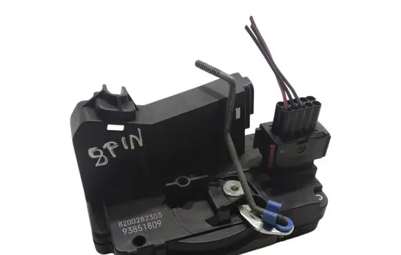 Opel Vivaro Front door lock 8200282303