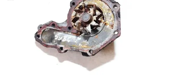 Volvo S40, V40 Water pump