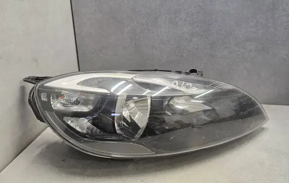 Volvo V40 Headlight/headlamp 7221200001 10707100001 31420006