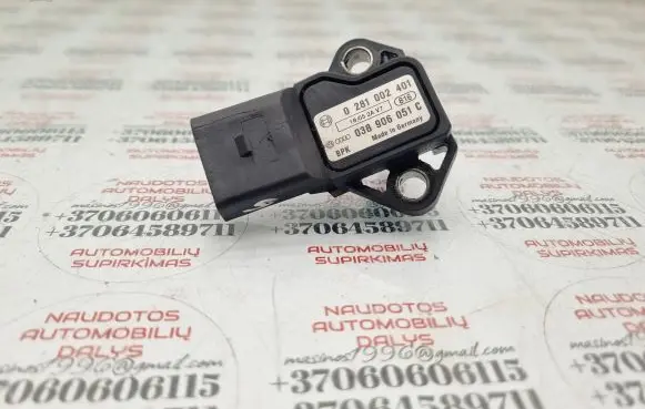 Volkswagen Touareg I Air pressure sensor 038906051C