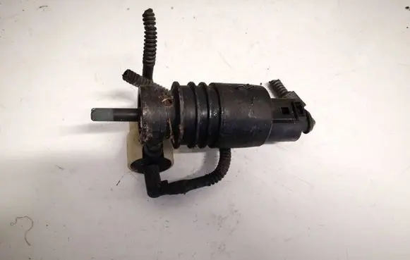 Audi A3 S3 8L Windscreen/windshield washer pump