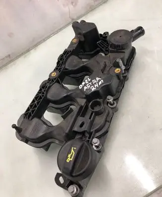 Opel Astra L Rocker cam cover 9827622780